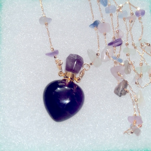 Natural Amethyst Perfume Bottle And Amethyst Necklace 30” - Picture 3 of 8